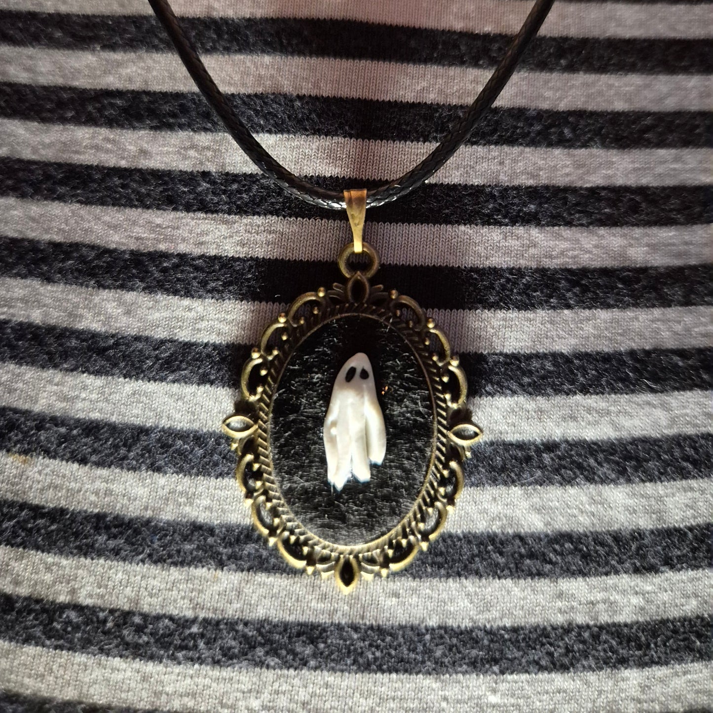 Spirit of the Séance – Glow in the Dark Ghost Necklace