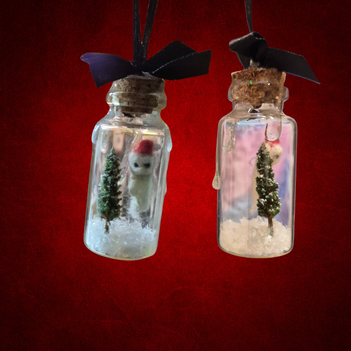 Spirit of Gothmass – Haunted Mini Bottle Ornament